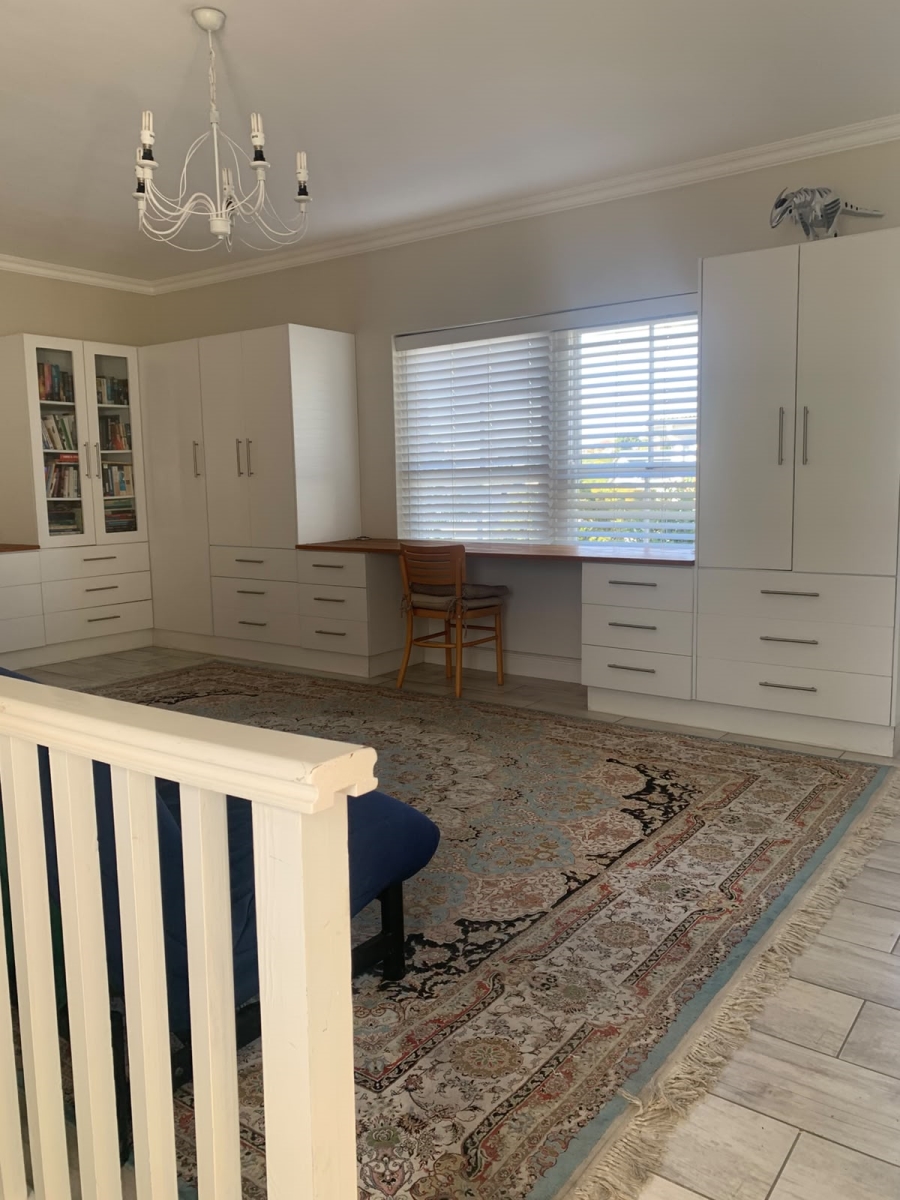 4 Bedroom Property for Sale in Goose Valley Western Cape